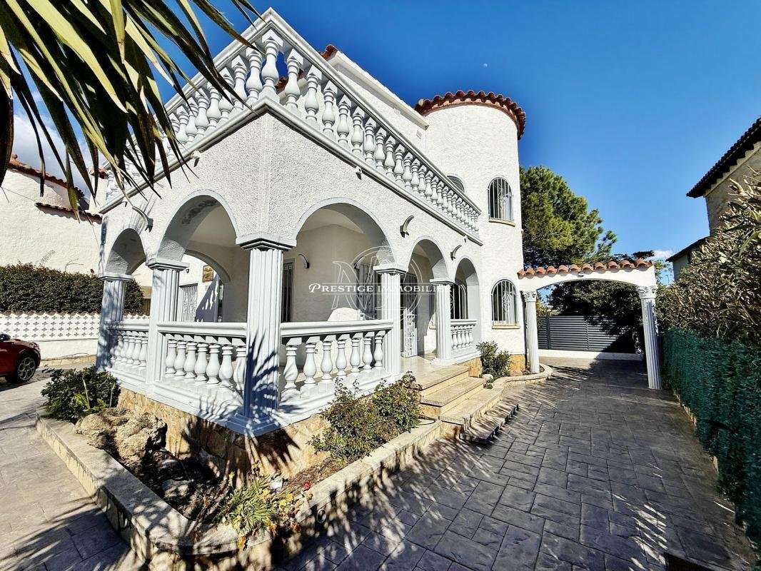 Villa in Empuriabrava, Catalonia, Spain 4 - 17508868