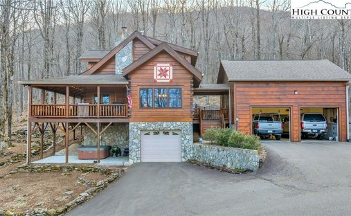 House in West Jefferson, North Carolina, United States 1