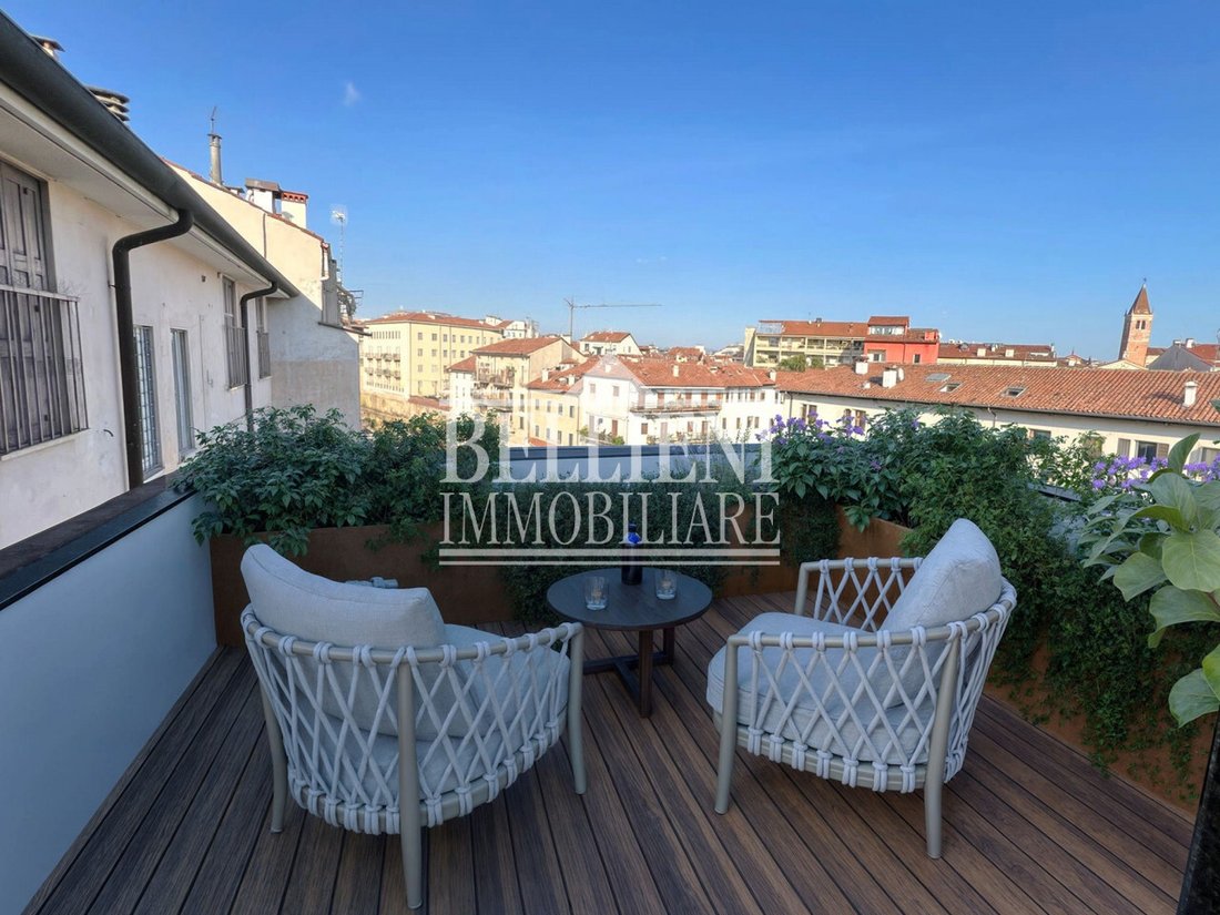 Apartment in Center, Vicenza, Veneto 2 - 17506549