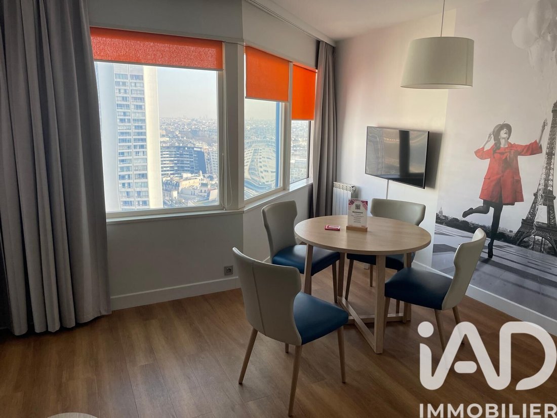 Apartment in Emeriau-Zola, Paris 15e Arrondissement, Paris 2 - 17513774