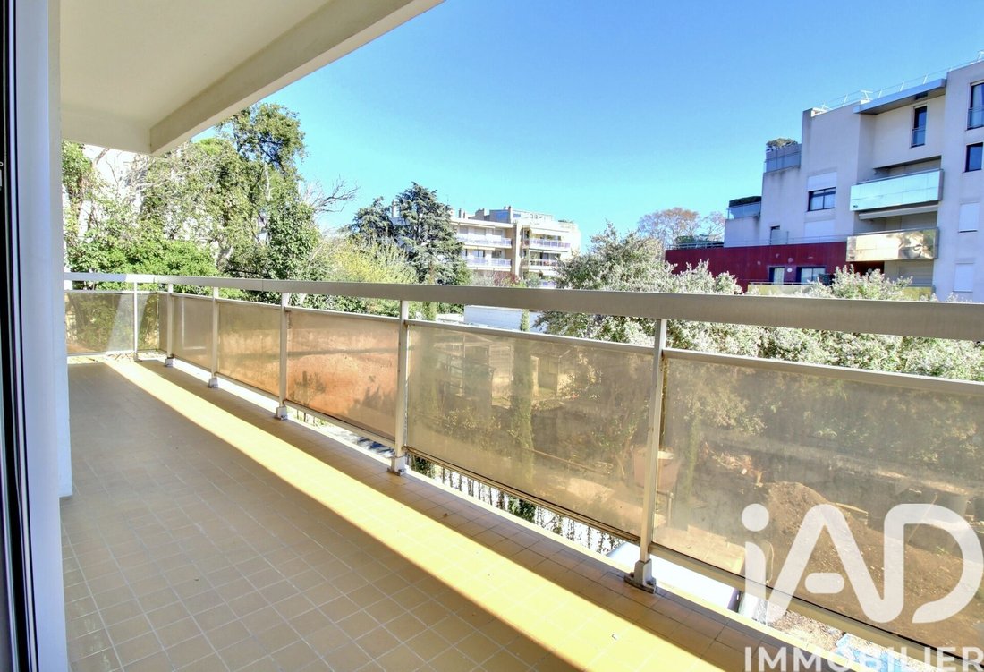 Apartment in Bonneveine, 8e Arrondissement, Marseille 2 - 17513855
