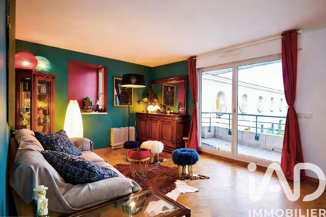 Apartment in Espaces Jeunes, Issy-les-Moulineaux, France 2 - 17512877