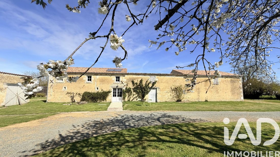 House in La Ronde, Nouvelle-Aquitaine, France 3 - 17513946