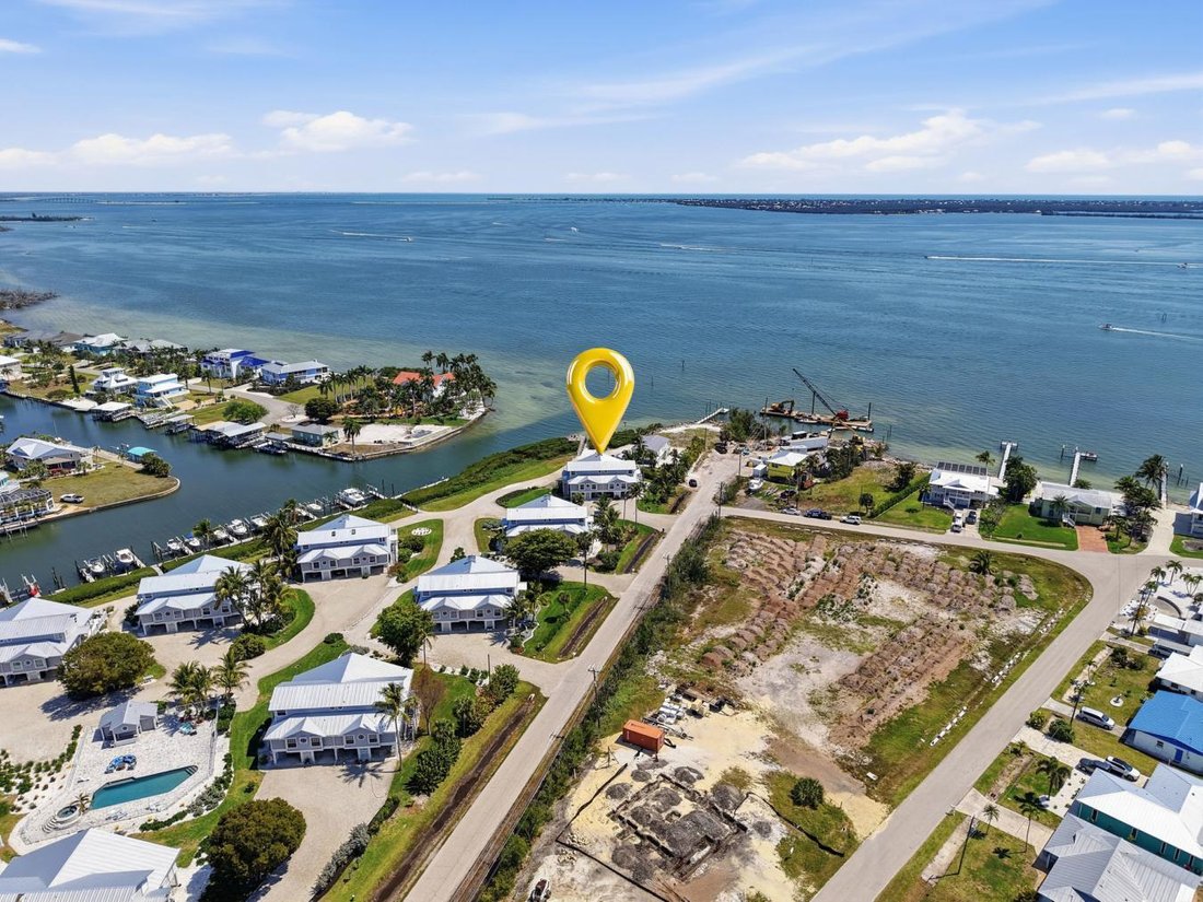 House in Saint James City, Florida, United States 5 - 17513282