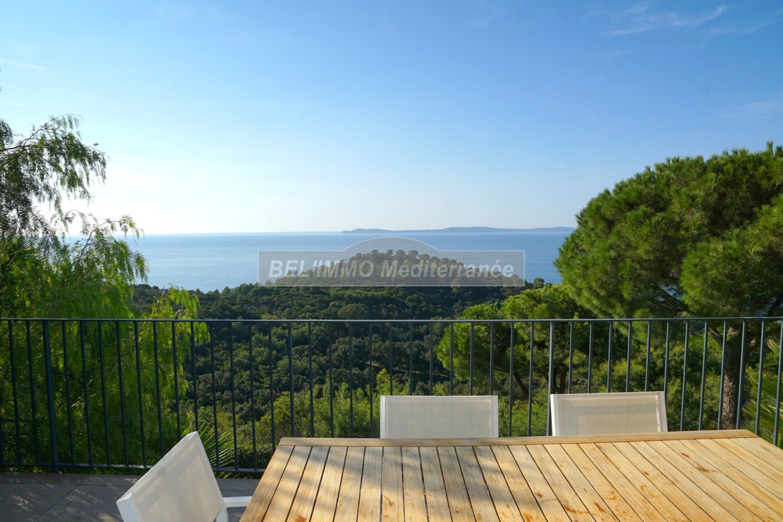 Castle in Rayol-Canadel-sur-Mer, Provence-Alpes-Côte d'Azur, France 3 - 17513256