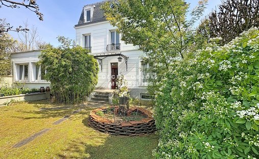House in Peri, Joinville-le-Pont, France 1