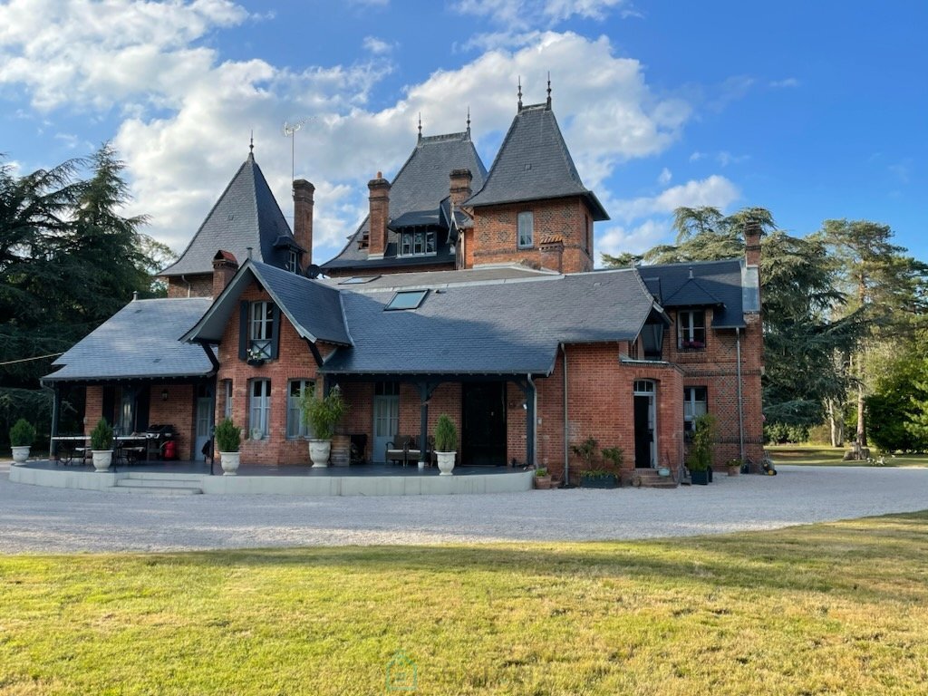 Chateau in Salbris, Centre-Val de Loire, France 1 - 17515715