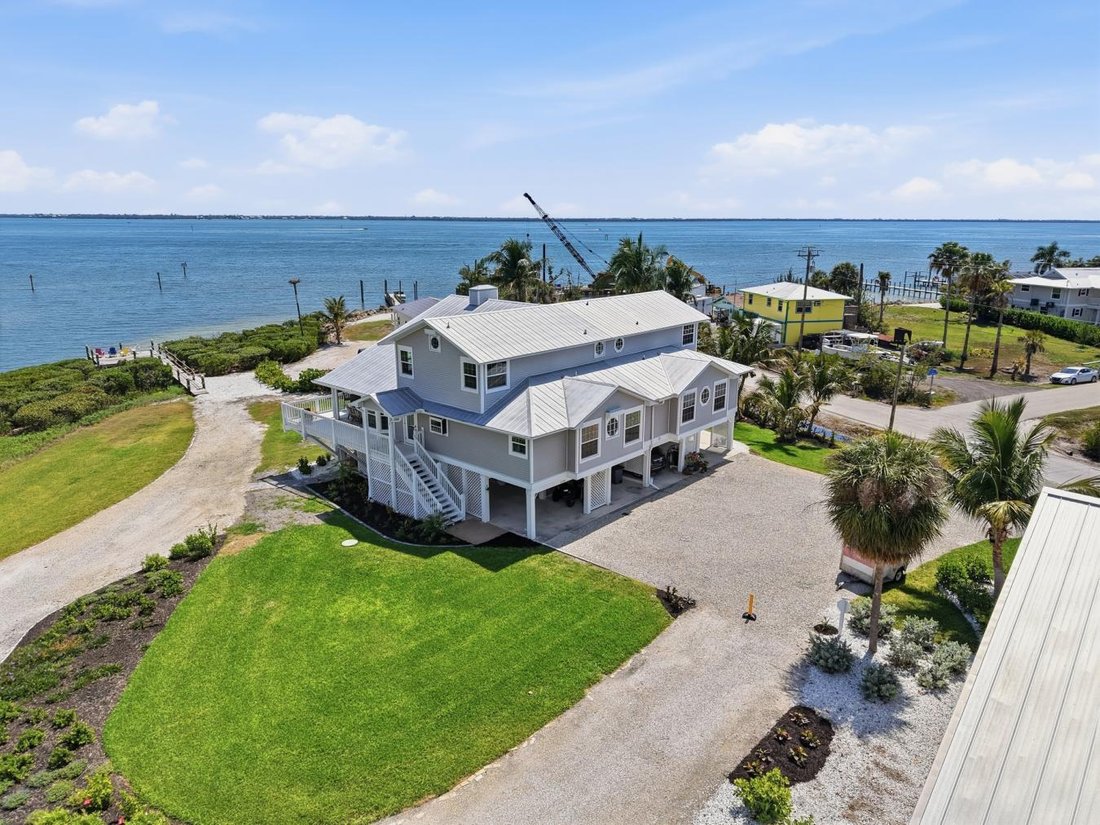 House in Saint James City, Florida, United States 4 - 17513282