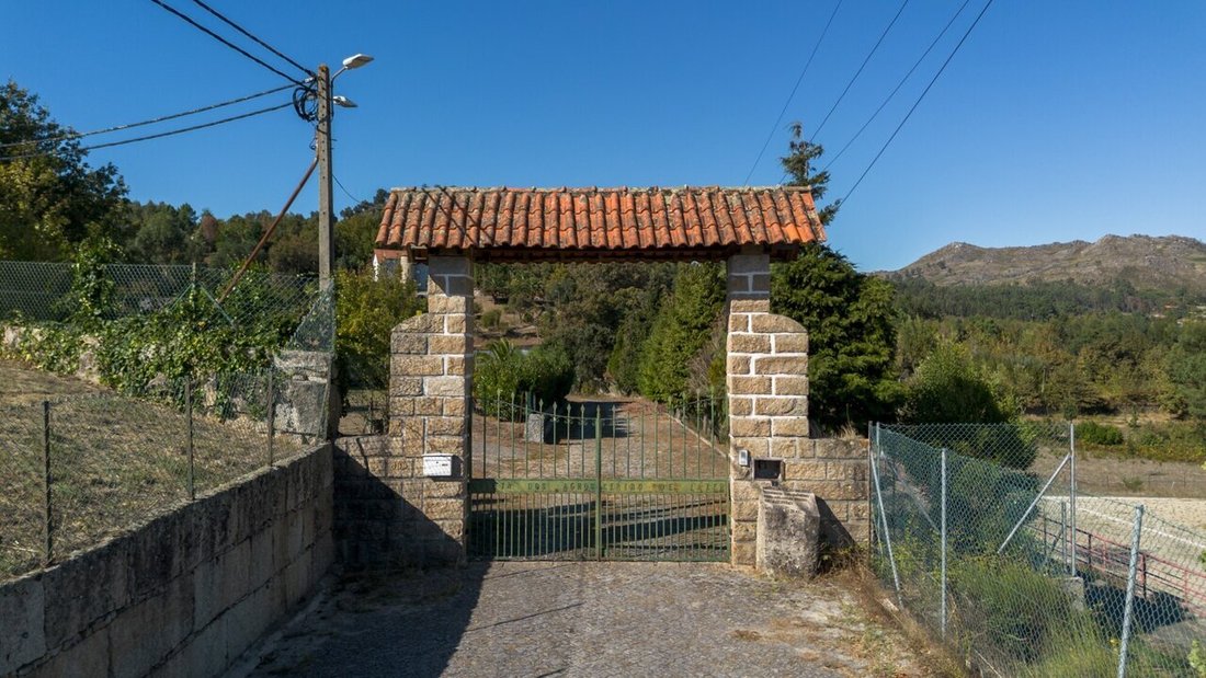 Corps de ferme à Sande e Sao Lourenco do Douro, District de Porto, Portugal 2 - 17509163