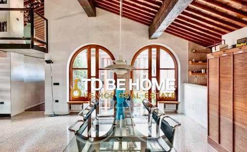 Penthouse in Center, Vicenza, Veneto 1