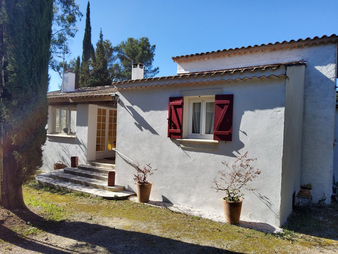 Villa in Bagnols-en-Forêt, Provence-Alpes-Côte d'Azur, France 2 - 17299369