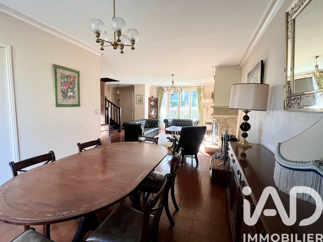 House in Sud, Le Mesnil-le-Roi, France 3 - 17513749