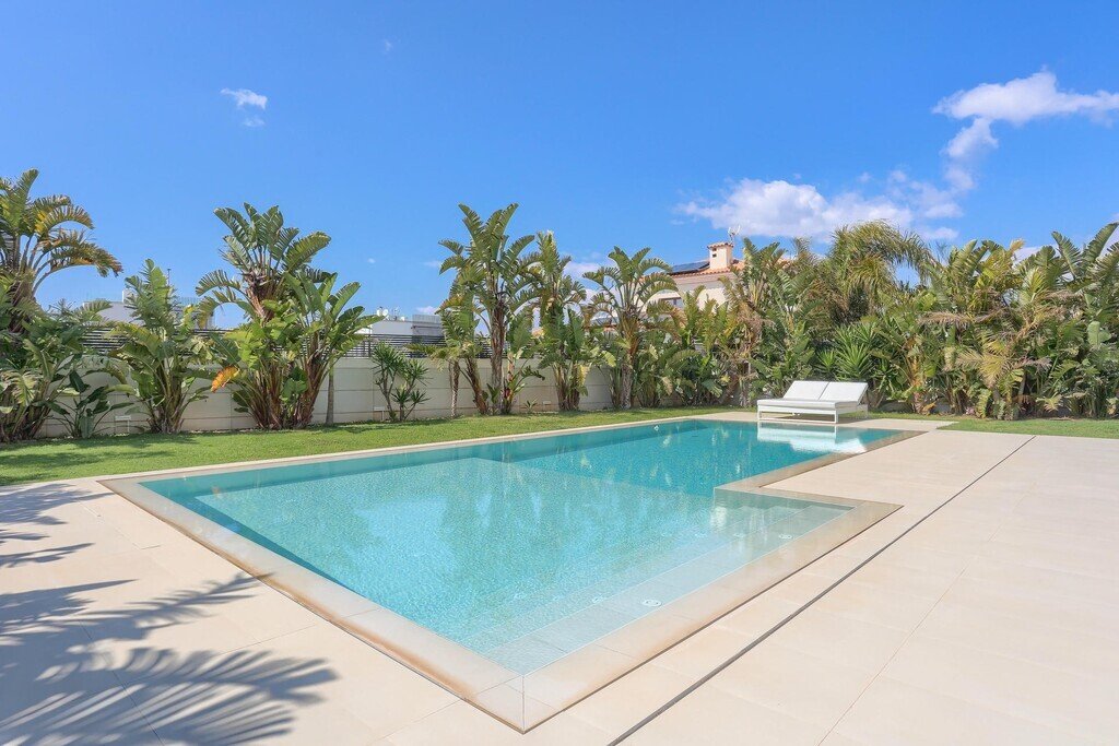 Villa in Llucmajor, Balearic Islands, Spain 2 - 17504813