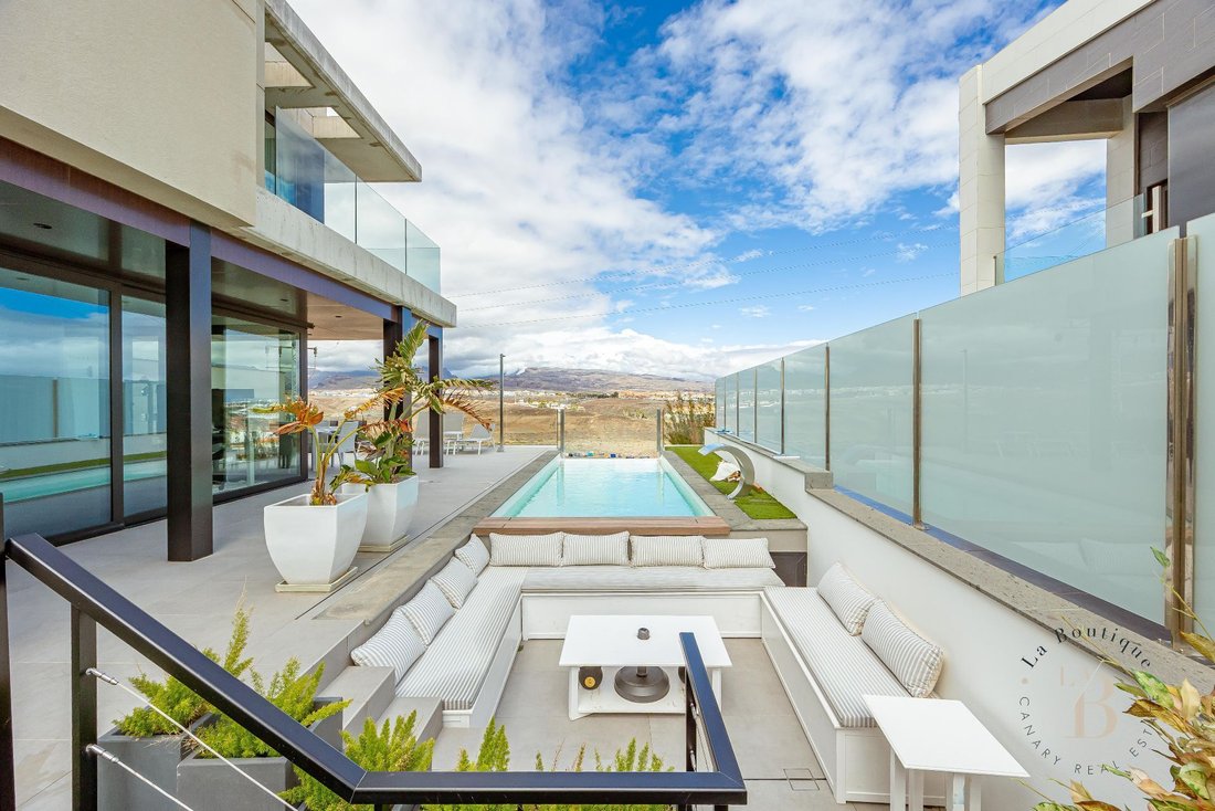 Villa in Maspalomas, San Bartolome de Tirajana, Canary Islands 1 - 17504391