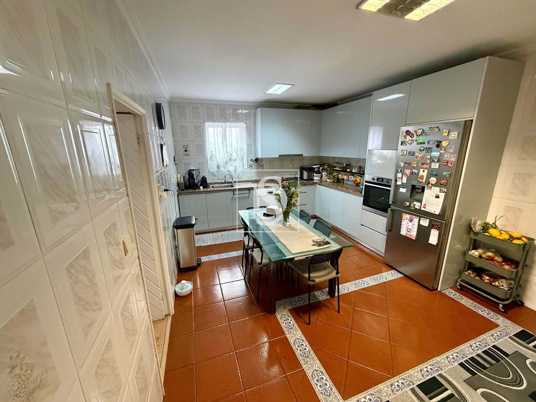 Villa in Custoias, Leca do Balio e Guifoes, Porto District, Portugal 4 - 17372315