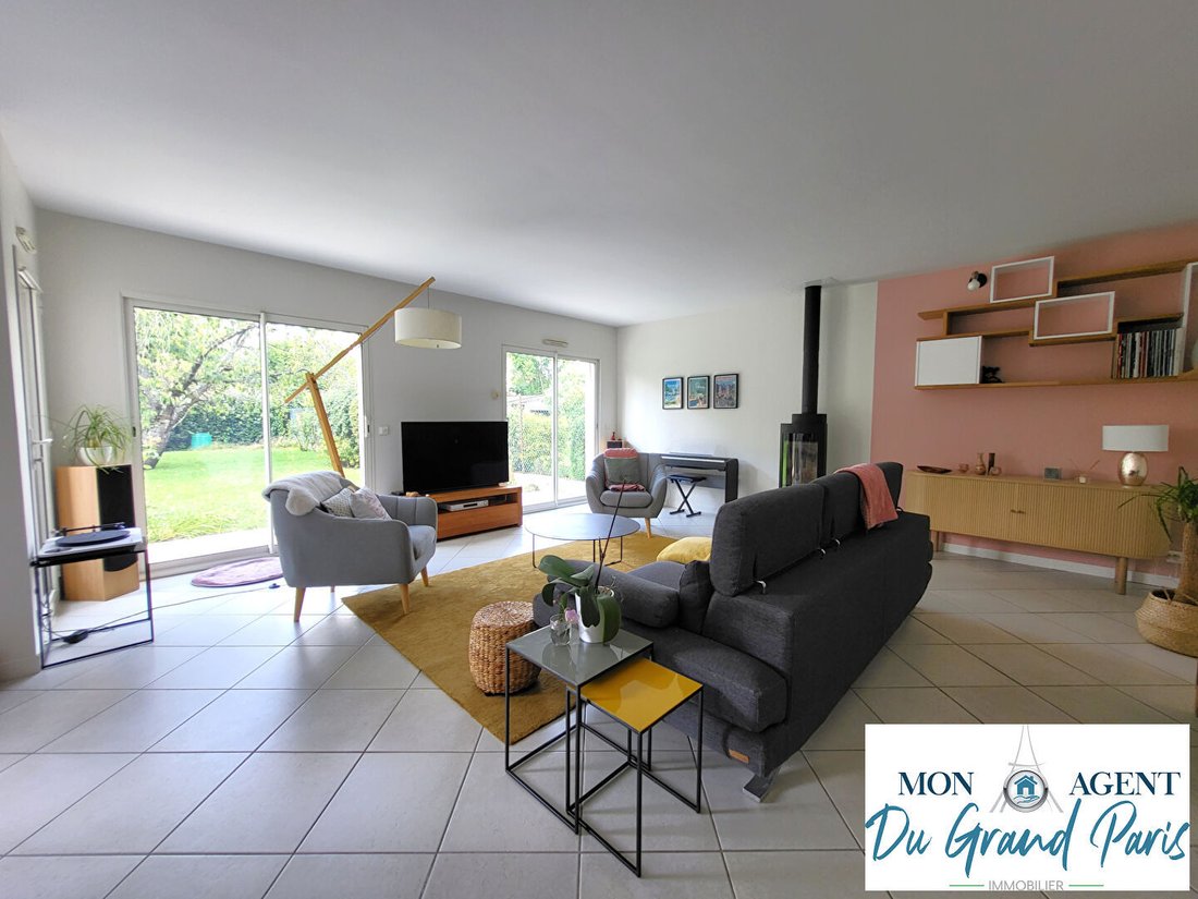 Villa in Haut Guichet-Centre Ouest, Orsay, France 4 - 17509240