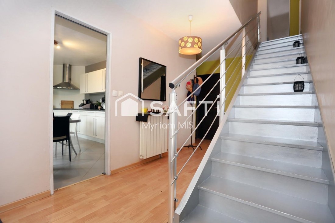 House in Aéroport-Ecarts, Saint-Jacques-de-la-Lande, France 3 - 17332692
