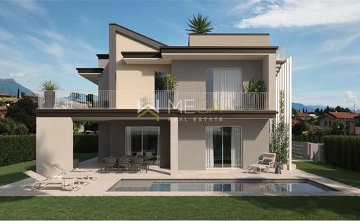 Villa a Moniga del Garda, Lombardia, Italia 1
