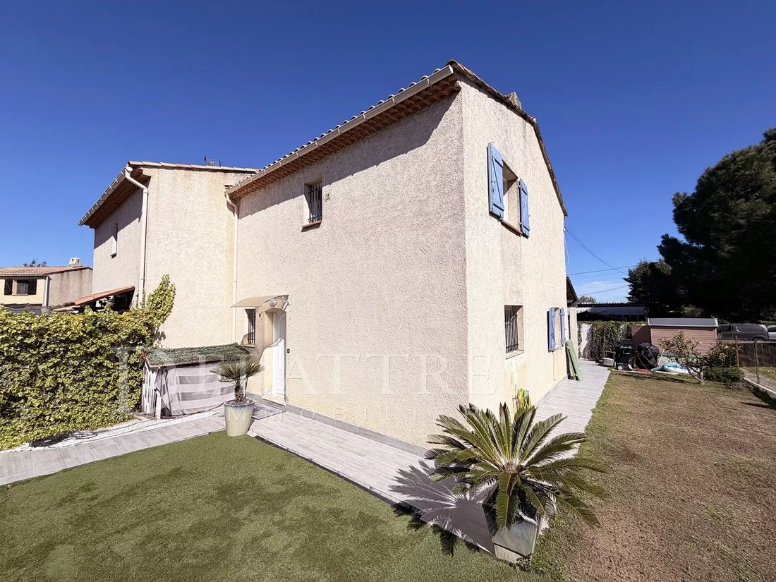 Villa in La Constance-Le Puy, Antibes, France 2 - 17451876