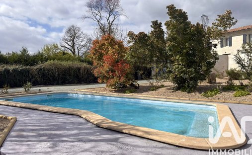 House in Les Gonds, Nouvelle-Aquitaine, France 1