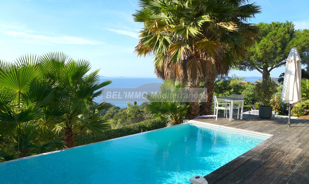 300 M² Property In Rayol Canadel Sur Mer, Provence Alpes Côte D'azur ...