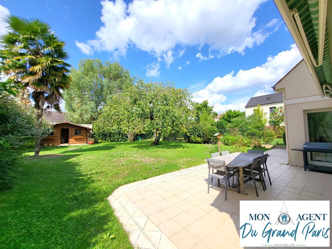 Villa in Haut Guichet-Centre Ouest, Orsay, France 2 - 17509240