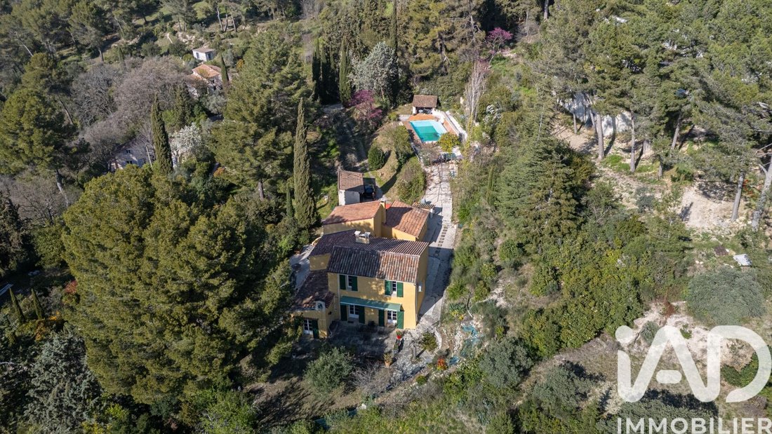 House in Mazenod-Bellevue-Saint Donat-Banon, Aix-en-Provence, France 2 - 17513870
