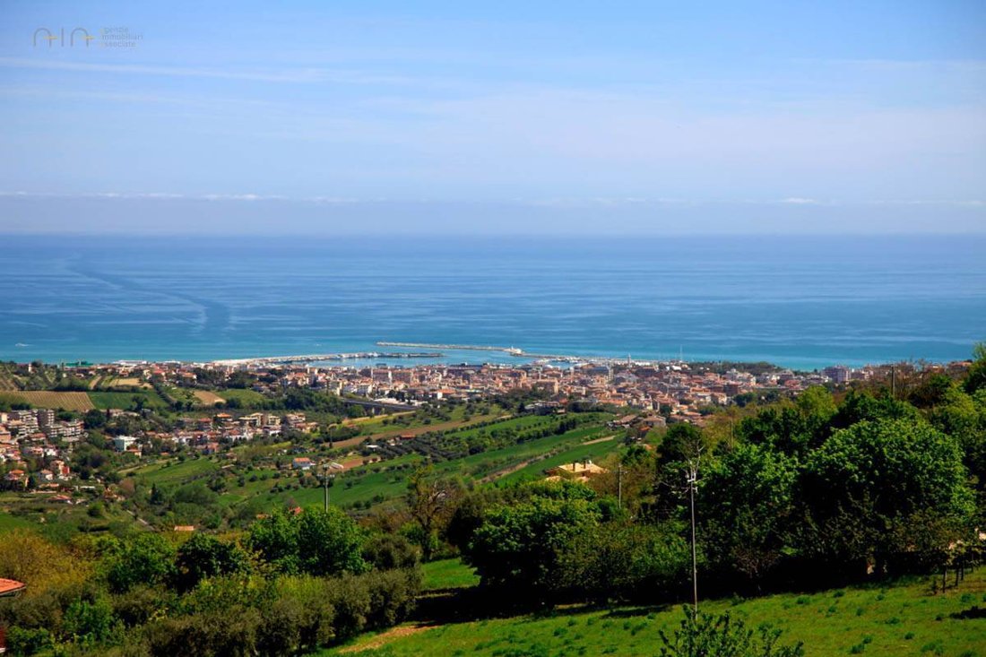 Country House in Monteprandone, Marche, Italy 3 - 17512739