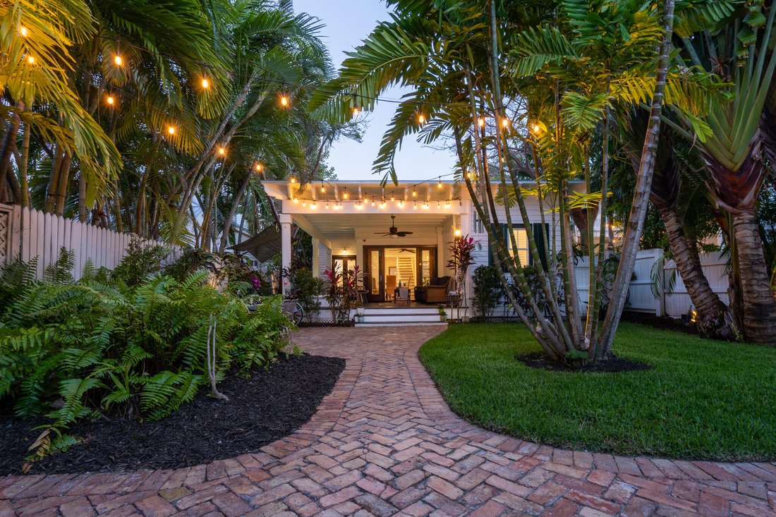 House in Key West, Florida, United States 2 - 17505349