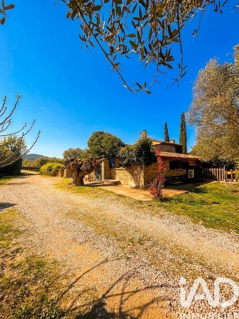 House in Carcès, Provence-Alpes-Côte d'Azur, France 1 - 17513845