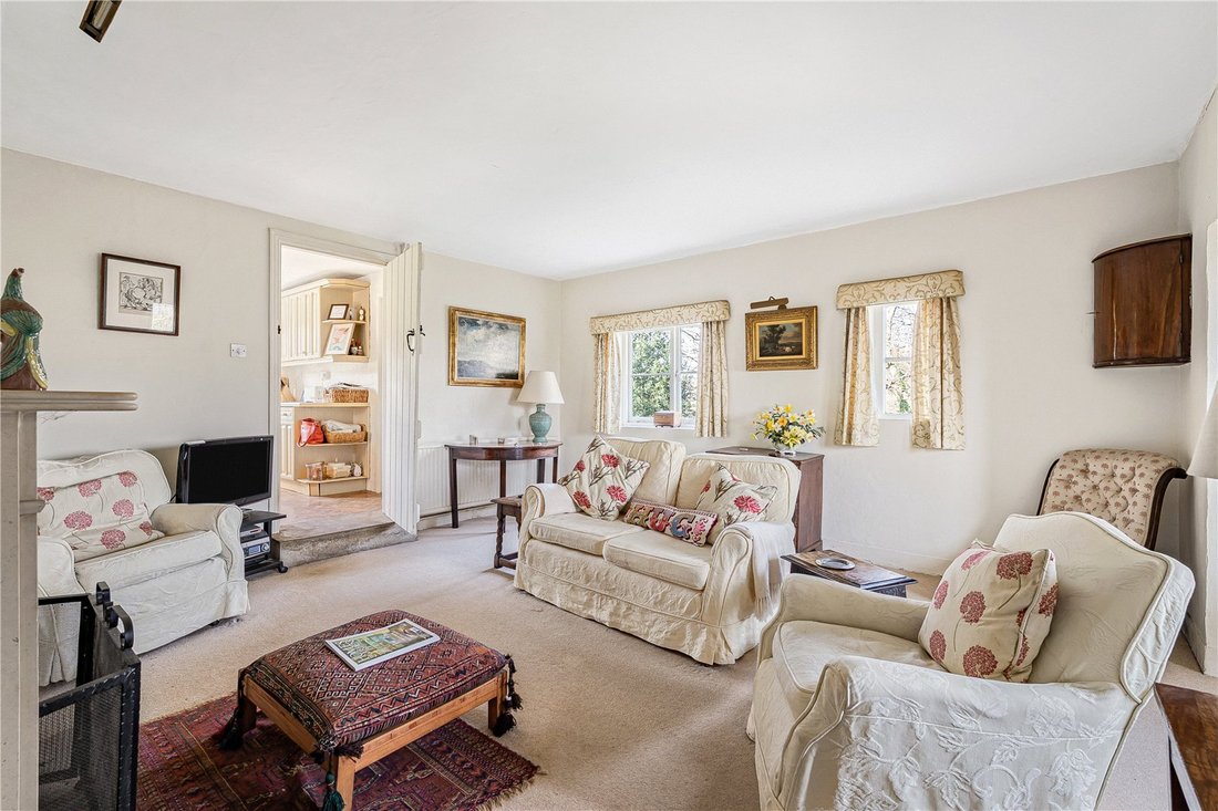 House in North Heath, Pulborough, England 4 - 17510443