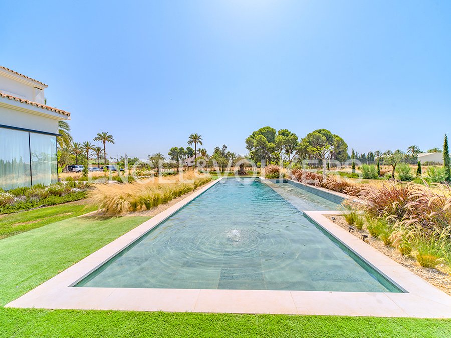 Villa in Elx / Elche, Valencian Community, Spain 5 - 17509448
