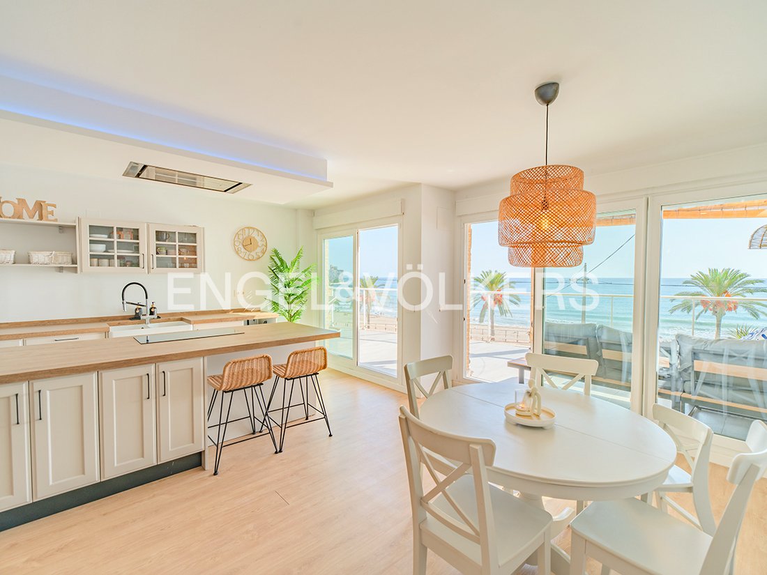 Apartment in el Campello, Valencian Community, Spain 1 - 17509169