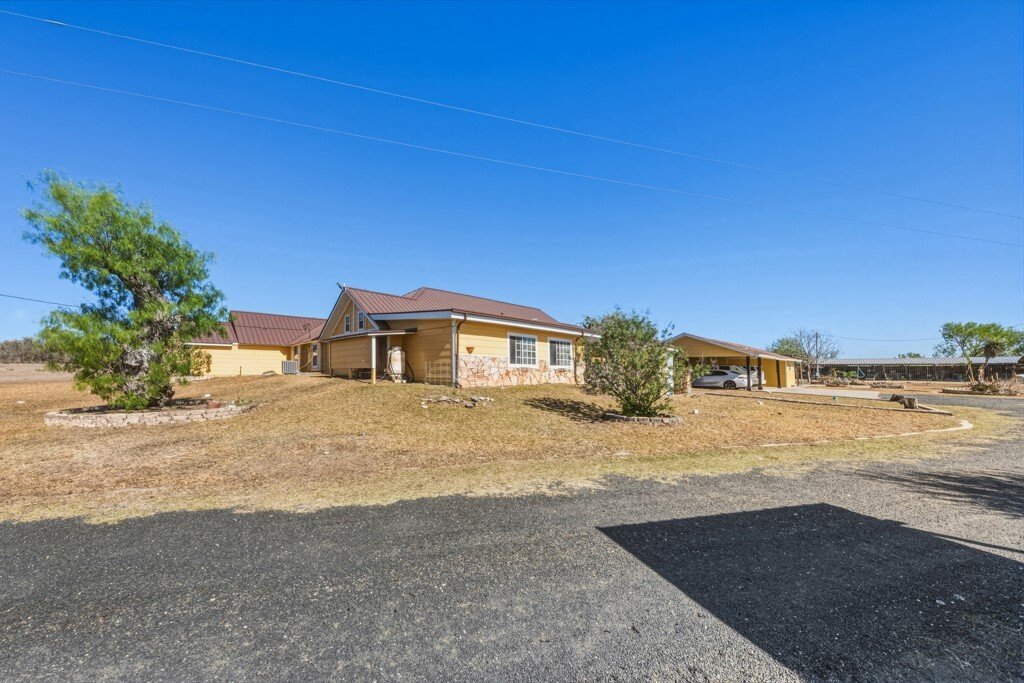 Farm Ranch in San Diego, Texas, United States 3 - 17515052