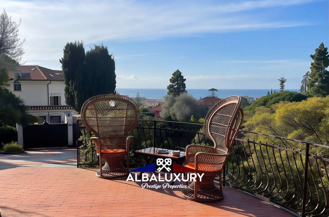 Villa in Bordighera, Liguria, Italy 2 - 17515487