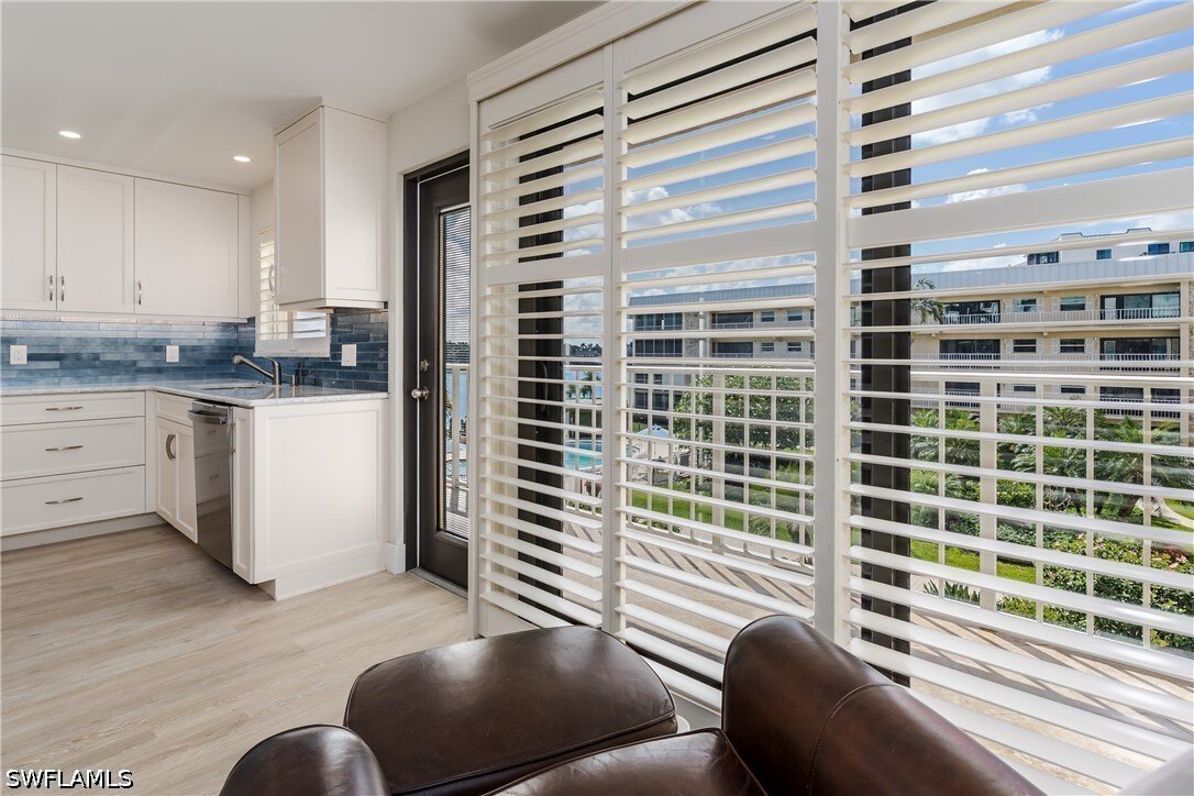 Condo in Naples, Florida, United States 3 - 17514081