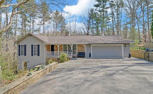 House in Cleveland, Georgia, United States 1