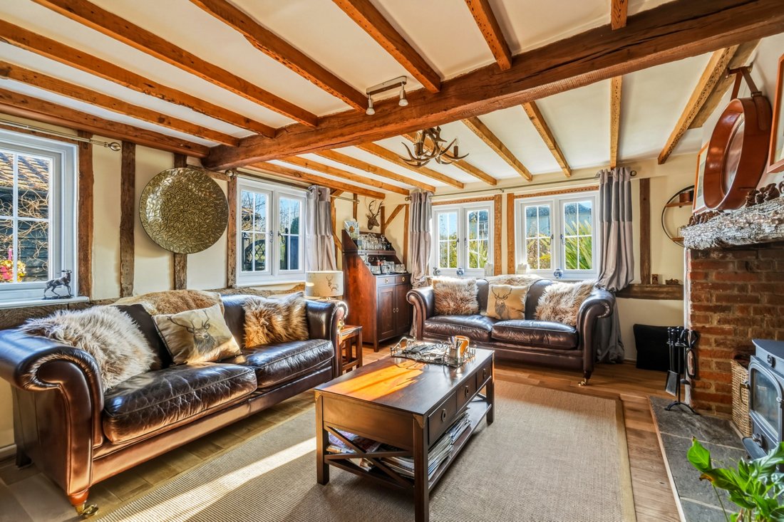 House in Shalford, England 4 - 17513235