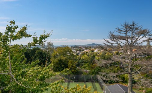 Land in Auckland, Auckland, Neuseeland 1