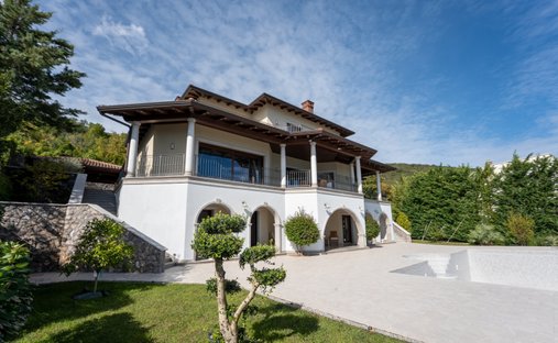 Villa in Grad Opatija, Primorje-Gorski Kotar County, Croatia 1