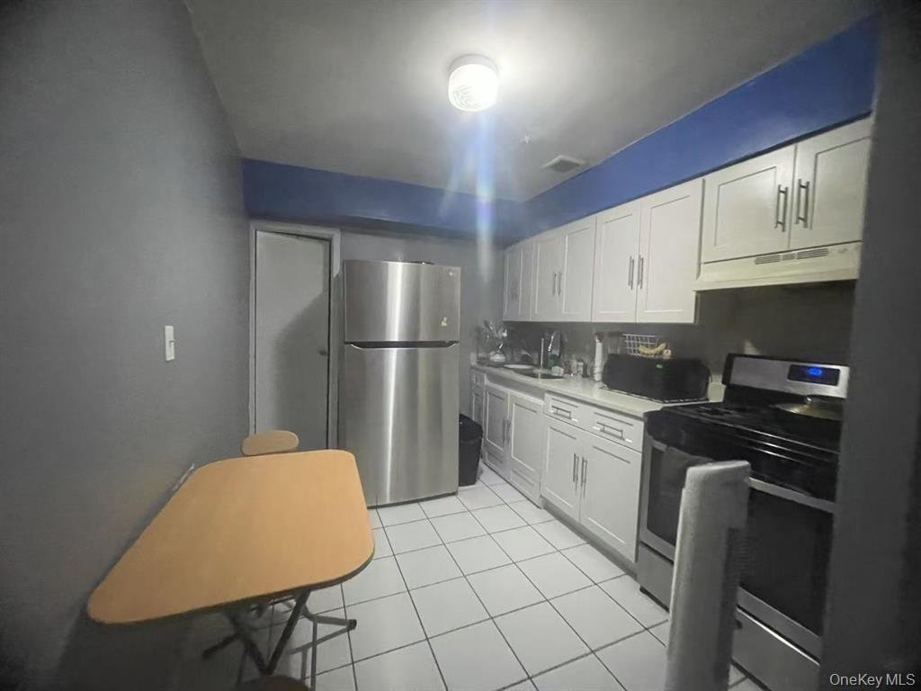 House in New York, New York, United States 3 - 17512112