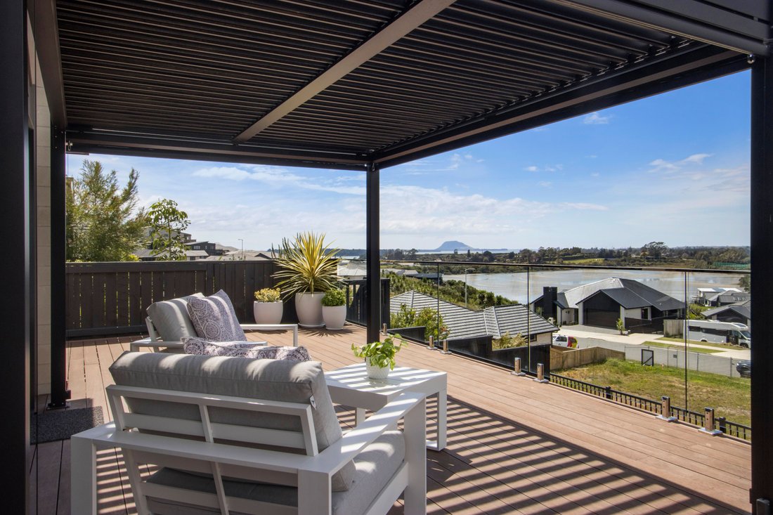 House in Omokoroa, Bay of Plenty, New Zealand 1 - 17515849