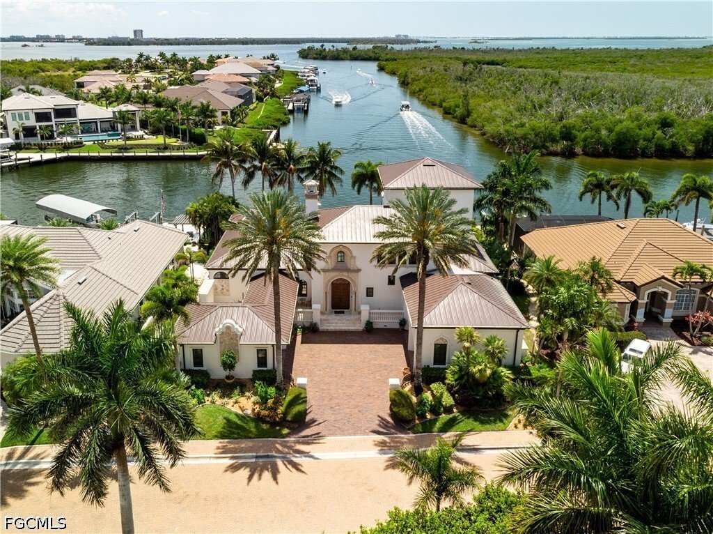 House in Cape Coral, Florida, United States 2 - 17516441