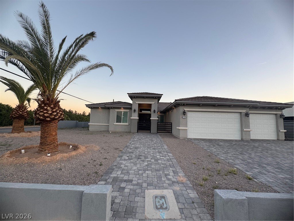 House in Las Vegas, Nevada, United States 1 - 17516253