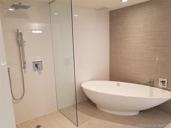 Condo in Sunny Isles Beach, Florida, United States 5 - 17516463