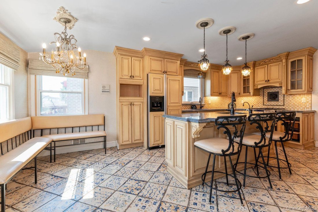 House in New York, New York, United States 5 - 17148873