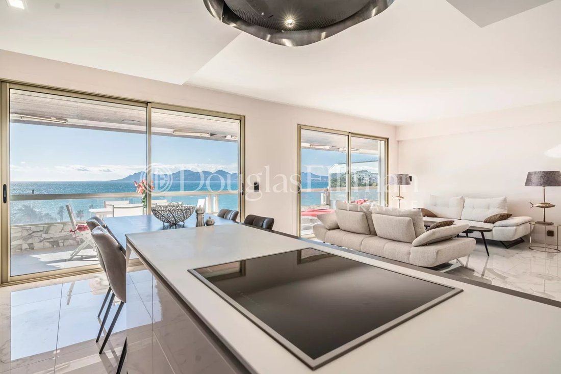 Apartment in Cannes, Provence-Alpes-Côte d'Azur, France 5 - 17516446