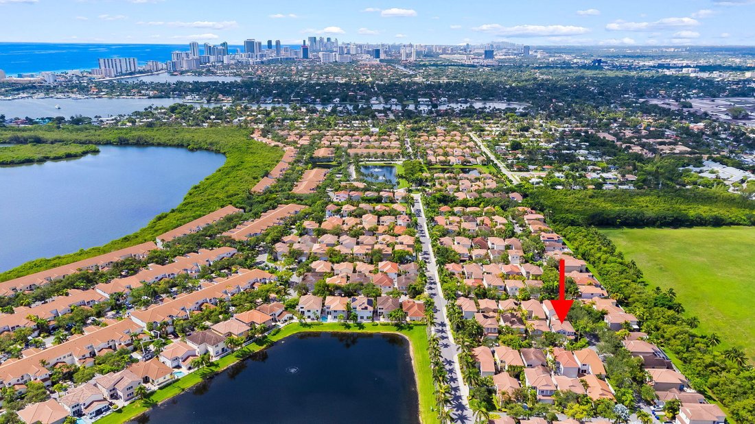 House in Hollywood, Florida, United States 3 - 17516459