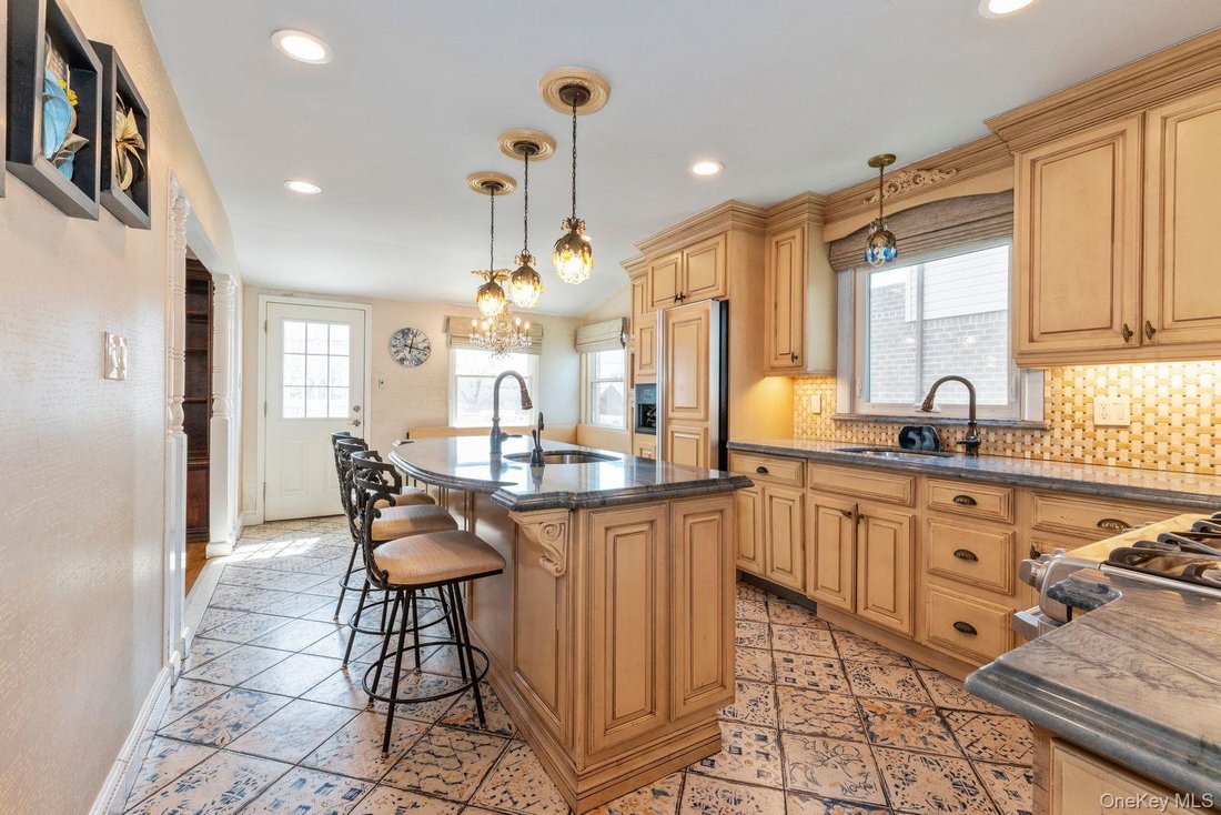 House in New York, New York, United States 4 - 17148873