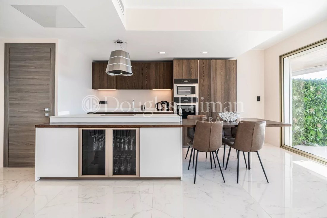 Apartment in Cannes, Provence-Alpes-Côte d'Azur, France 3 - 17516446